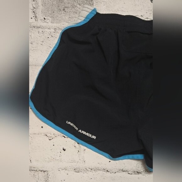 Under Armour Navy Blue Activewear Lined Running Shorts - Picture 5 of 9